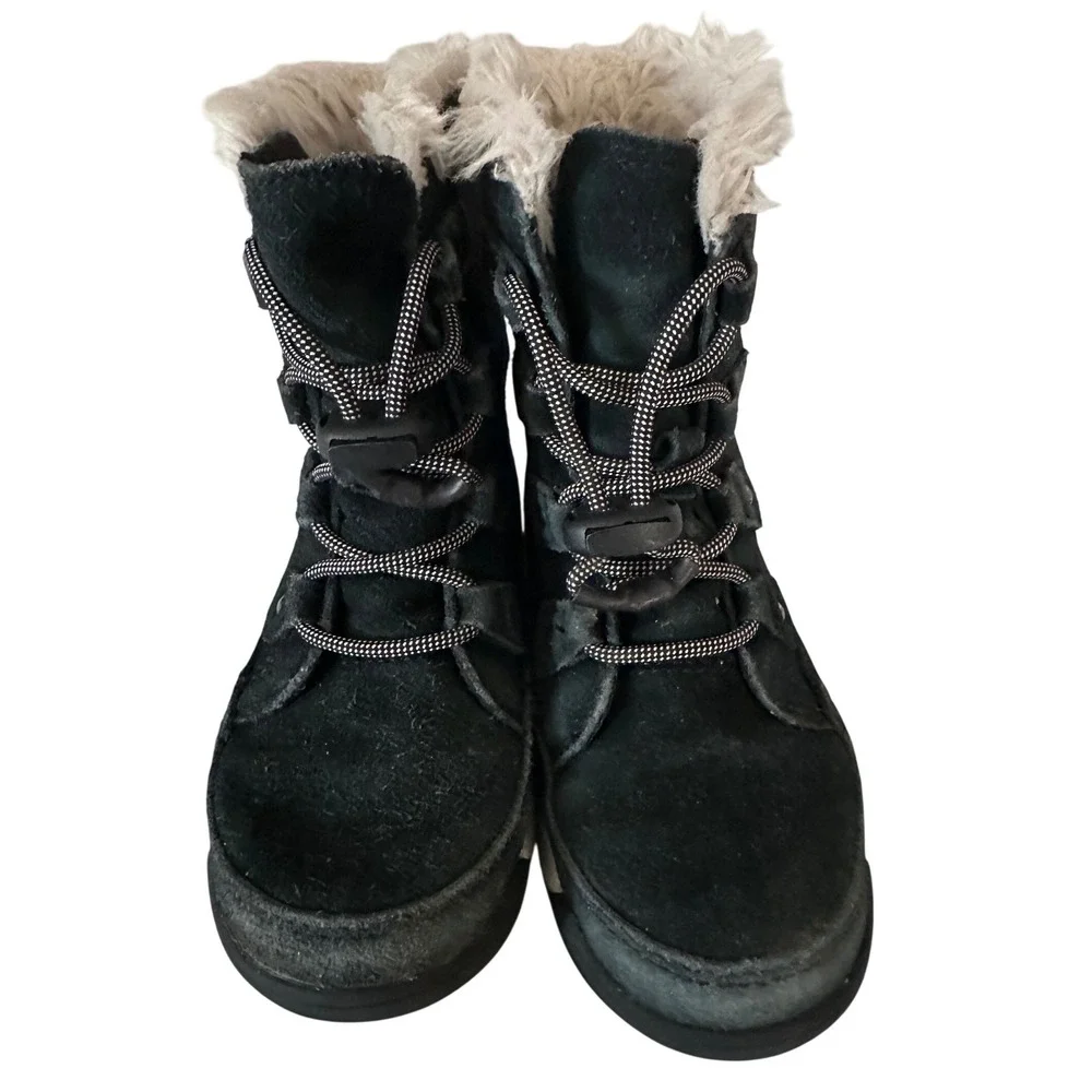 Sorel Youth Whitney II Joan Lace Up‎ Boots Sz 11  Black Suede Fur Lined